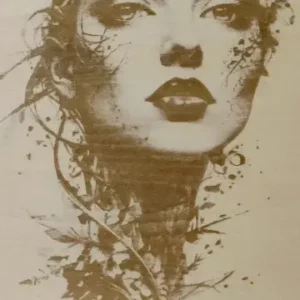 contreplaqué avec gravure personnalisée