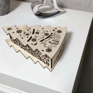 Boîte de Noël en forme de sapin