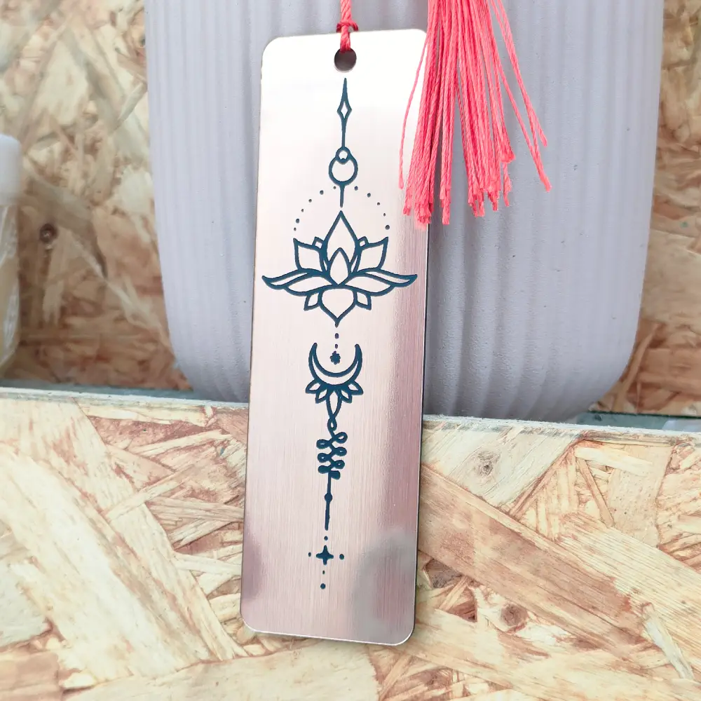 Marque pages acryliqye, maarque pages personnalisés, jp laser art,